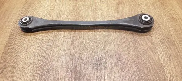 Rear control arm