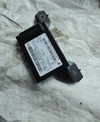 Honda Civic IX Active stabilizer control/Valve assembly holder 25134831183 2513483