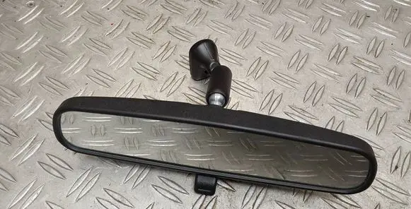 Toyota Yaris Rear view mirror (interior)