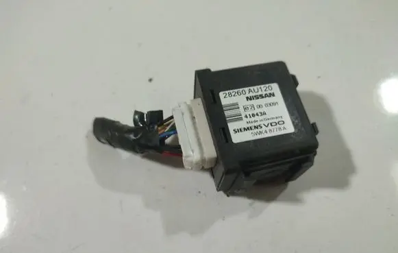 Nissan Almera Tino Other control units/modules 28260AU120