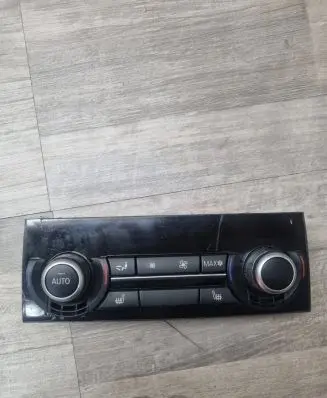BMW 5 F10 F11 Climate control unit 16046610