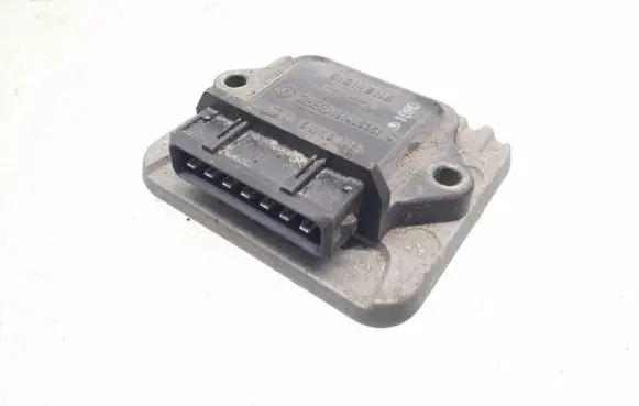 Volkswagen Jetta II Ignition amplifier control unit 191905351C 5WK6102