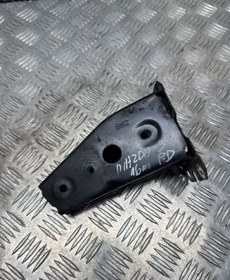 Mazda 3 III Front bumper shock/impact absorber 882 881