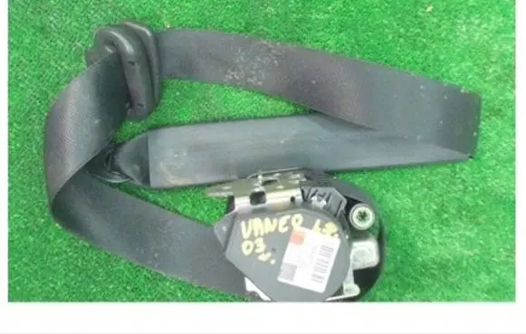 Mercedes-Benz Vaneo W414 Front seatbelt