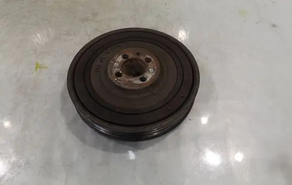Alfa Romeo 147 Crankshaft pulley
