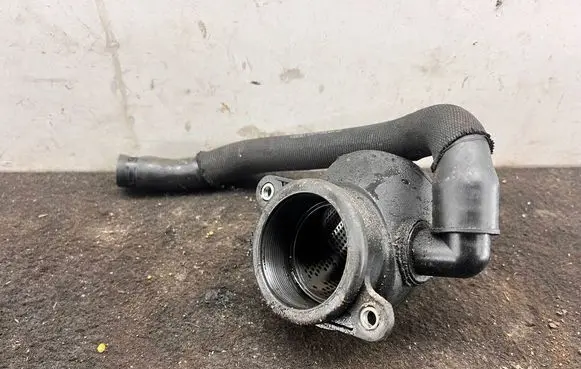 Audi A6 S6 C6 4F Turbo air intake inlet pipe/hose 