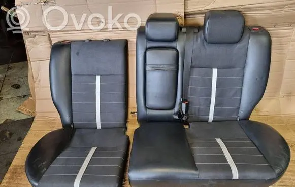 Ford Kuga II Second row seats 