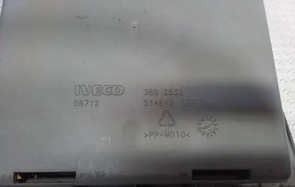 Glove box