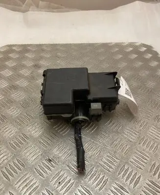 Volvo XC90 Fuse module 31384034