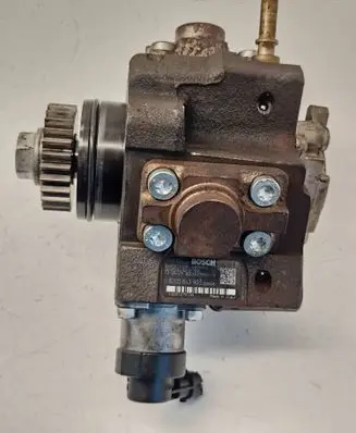 Renault Scenic III - Grand scenic III Fuel injection high pressure pump 0445010208 8200843903 4889555