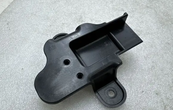 Other rear door trim element