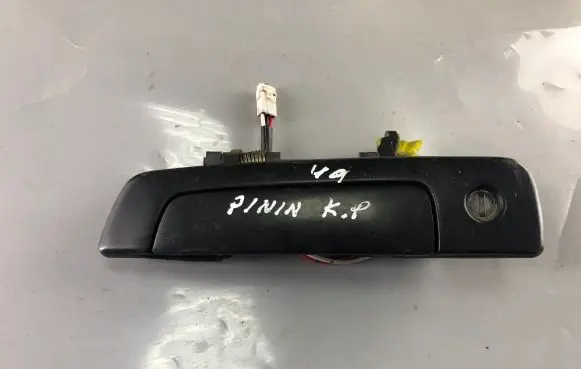 Mitsubishi Pajero Pinin Front door exterior handle MR271867
