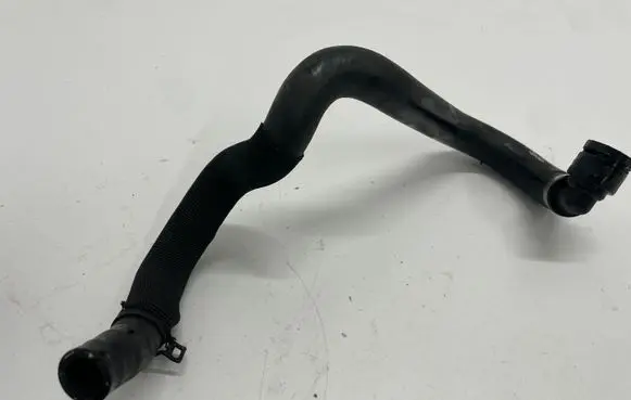 Mini Cooper Countryman F60 Engine coolant pipe/hose 9367388