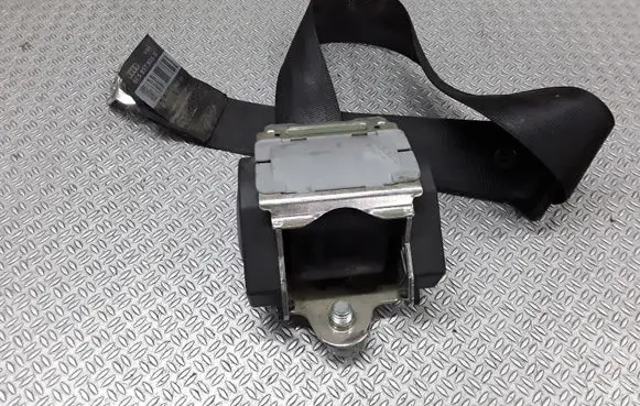 Audi A4 S4 B7 8E 8H Rear seatbelt 609211600