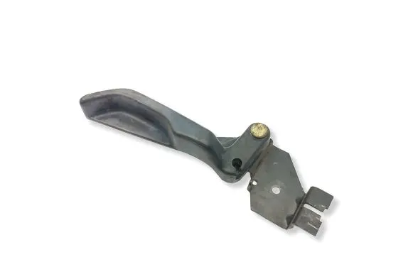 BMW 3 E30 Engine bonnet (hood) release handle 1961910 51231961910
