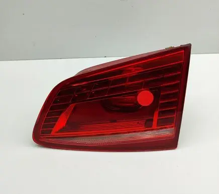 Volkswagen PASSAT B7 Tailgate rear/tail lights 3AF945094Q