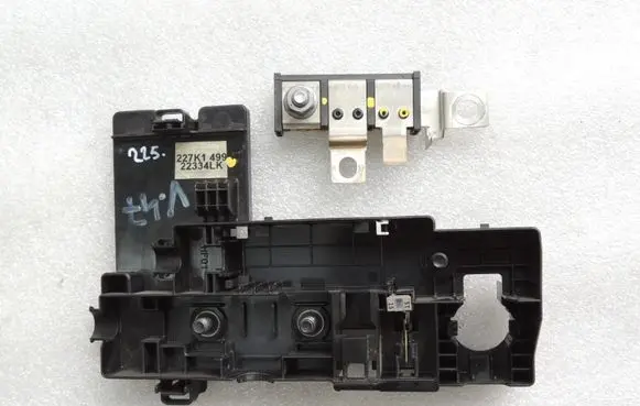 Volvo XC90 Battery relay fuse 31384053 31346674