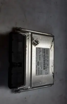 Audi A8 S8 D3 4E Air suspension control unit module (rear) 4E0907553F 4E0910553H