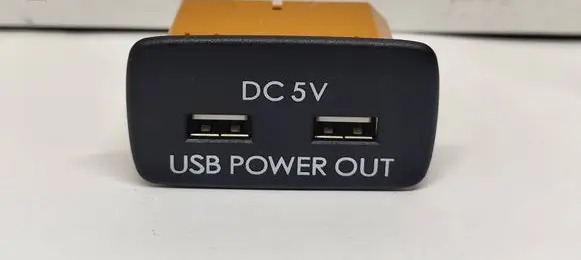 USB socket connector