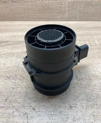 BMW 7 E65 E66 Mass air flow meter 7788743 0281002567