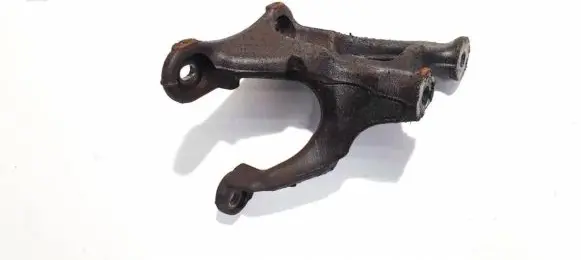 Peugeot 5008 Engine mounting bracket 9687262980 96.872.629.80