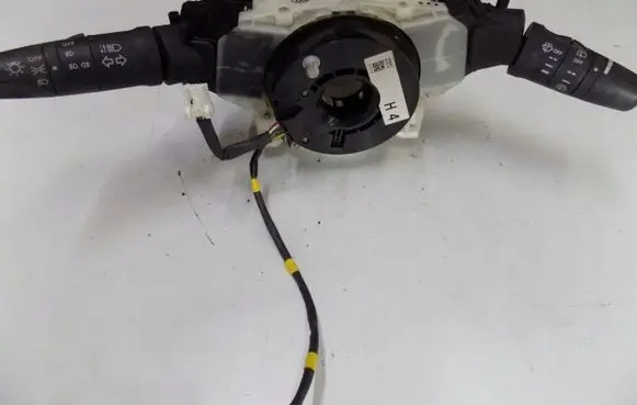 Nissan X-Trail T30 Wiper control stalk 255408H700
