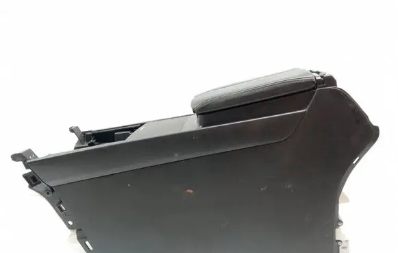Mazda CX-9 Armrest