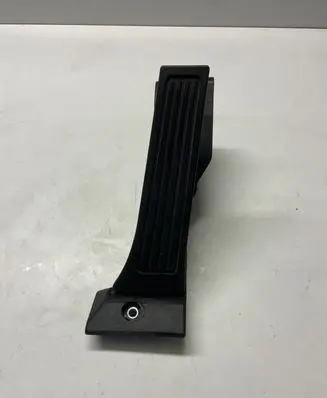 Hyundai Genesis Accelerator throttle pedal 32700XXXXX