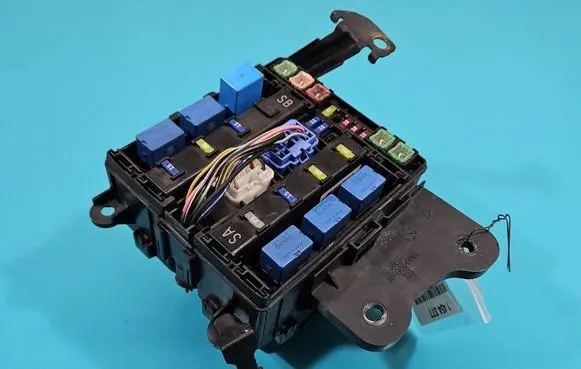 Suzuki Grand Vitara II Fuse box set IMPRK1454377