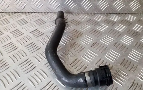 BMW 1 F20 F21 Engine coolant pipe/hose 9208182