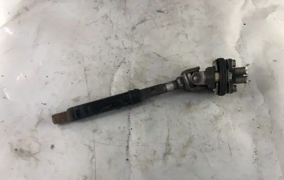 KIA Sorento Steering column universal joint