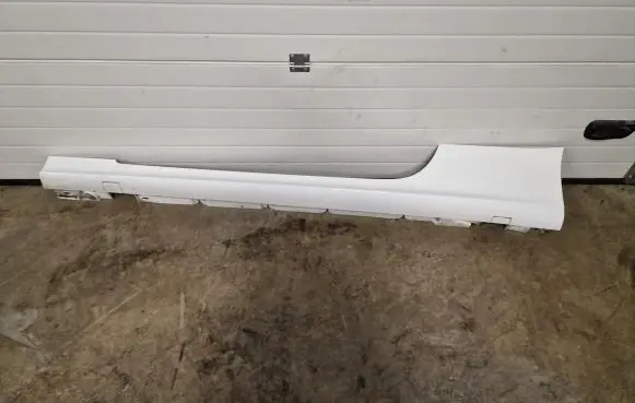 Mercedes-Benz E W238 Sill A2386907302