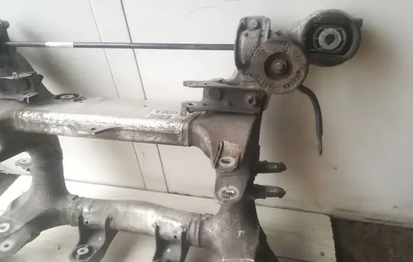 BMW 5 F10 F11 Rear subframe 6798545 91323604