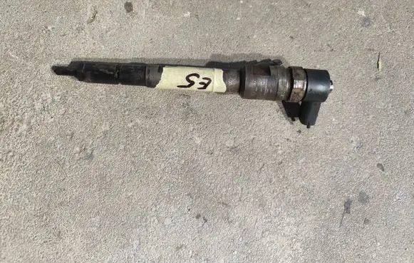 KIA Sorento Fuel injector 0445110275