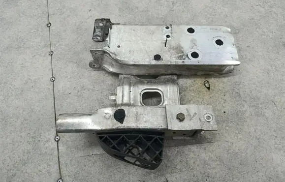 BMW 3 F30 F35 F31 Front bumper shock/impact absorber 72661937266191