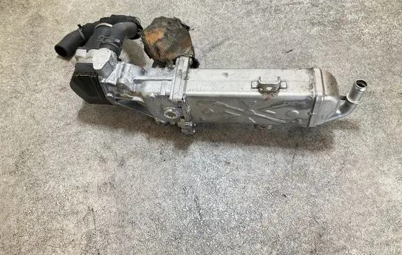 Skoda Octavia Mk2 (1Z) EGR valve cooler 03L131512DQ 3465104281M