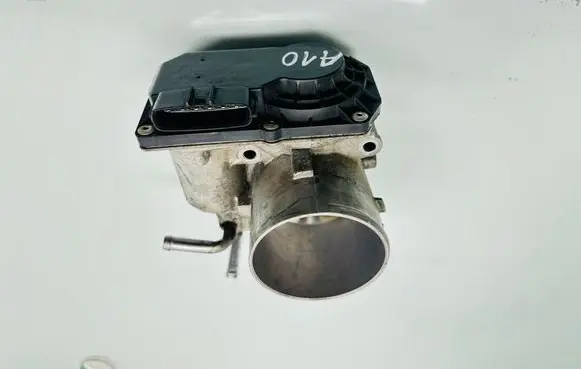 KIA Optima Throttle valve 351002E610 593002U14 157002U10