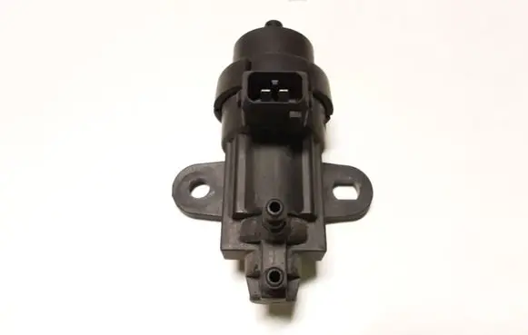 Ford Focus Turbo solenoid valve 98AB9E882