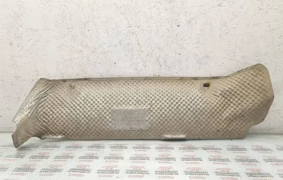 Volkswagen Touareg I Exhaust heat shield 4F0201308