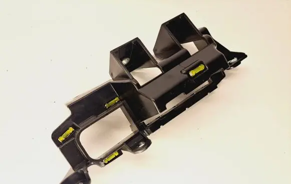 Rear door exterior handle/bracket