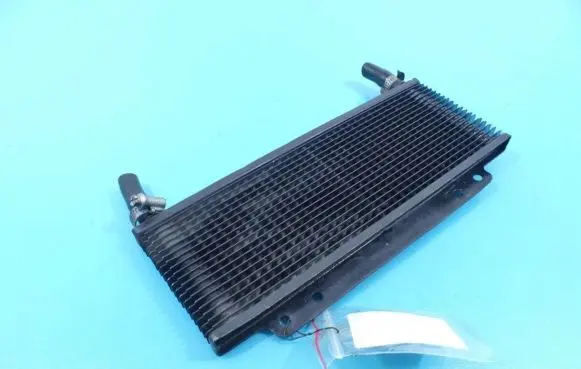 Engine oil radiator