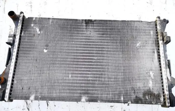 Renault Laguna II Coolant radiator 8200008862