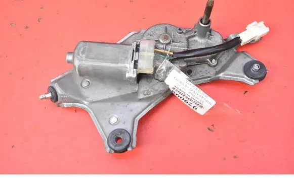 Toyota Prius (NHW20) Rear window wiper motor 85130-47010