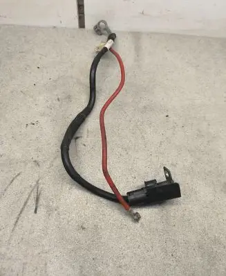 Volkswagen PASSAT B6 Positive cable (battery) 1K0971228M