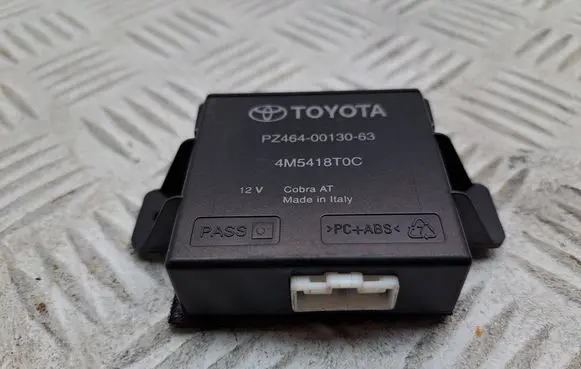 Toyota Auris E180 Alarm control unit/module PZ4640013063 4M5418T0C