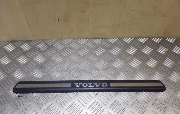 Volvo S80 Front sill trim cover 8659960