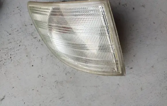 Mercedes-Benz Vito Viano W638 Front indicator light 014401508rc P21w 01827910