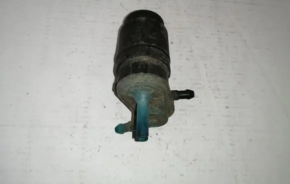 Opel Astra H Windscreen/windshield washer pump 13248320
