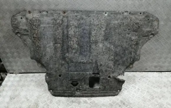 Engine splash shield/under tray