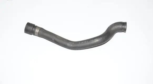BMW 7 E38 Engine coolant pipe/hose 2247817